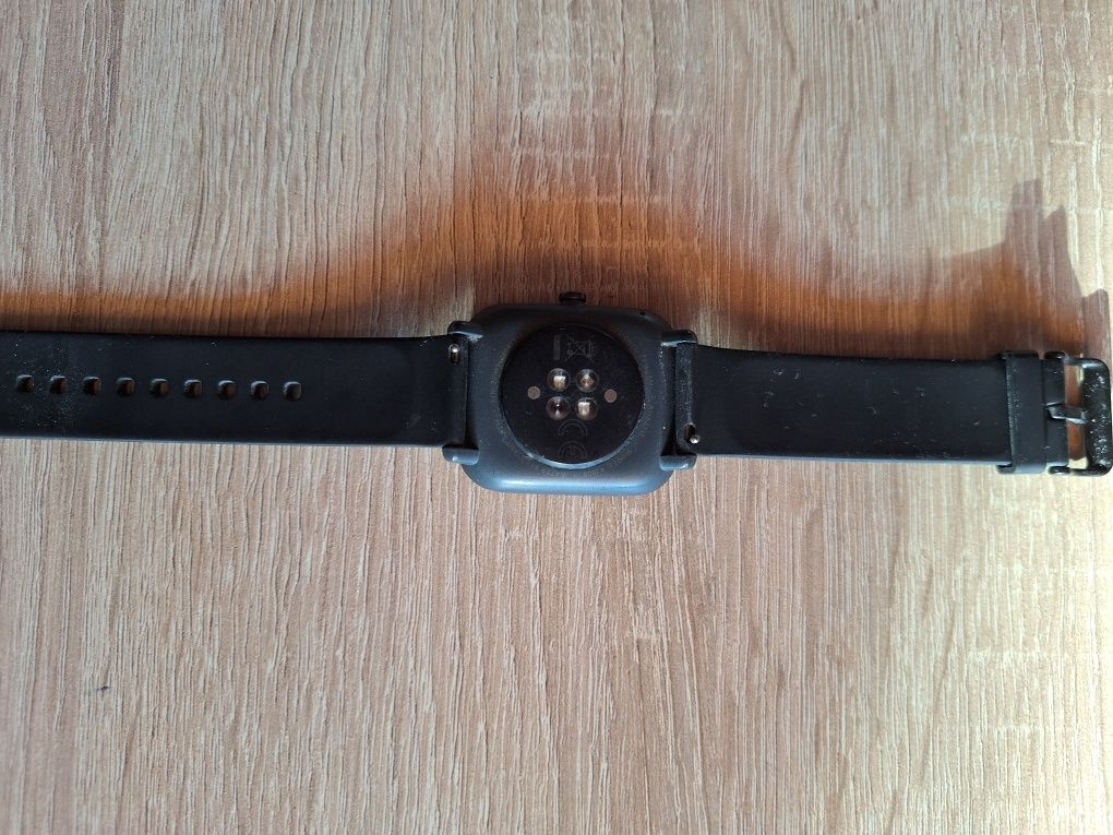 Smartwatch Amazfit bip u pro