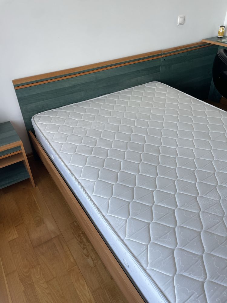 Conjunto Quarto - Cama de casal, Comoda, Secretária