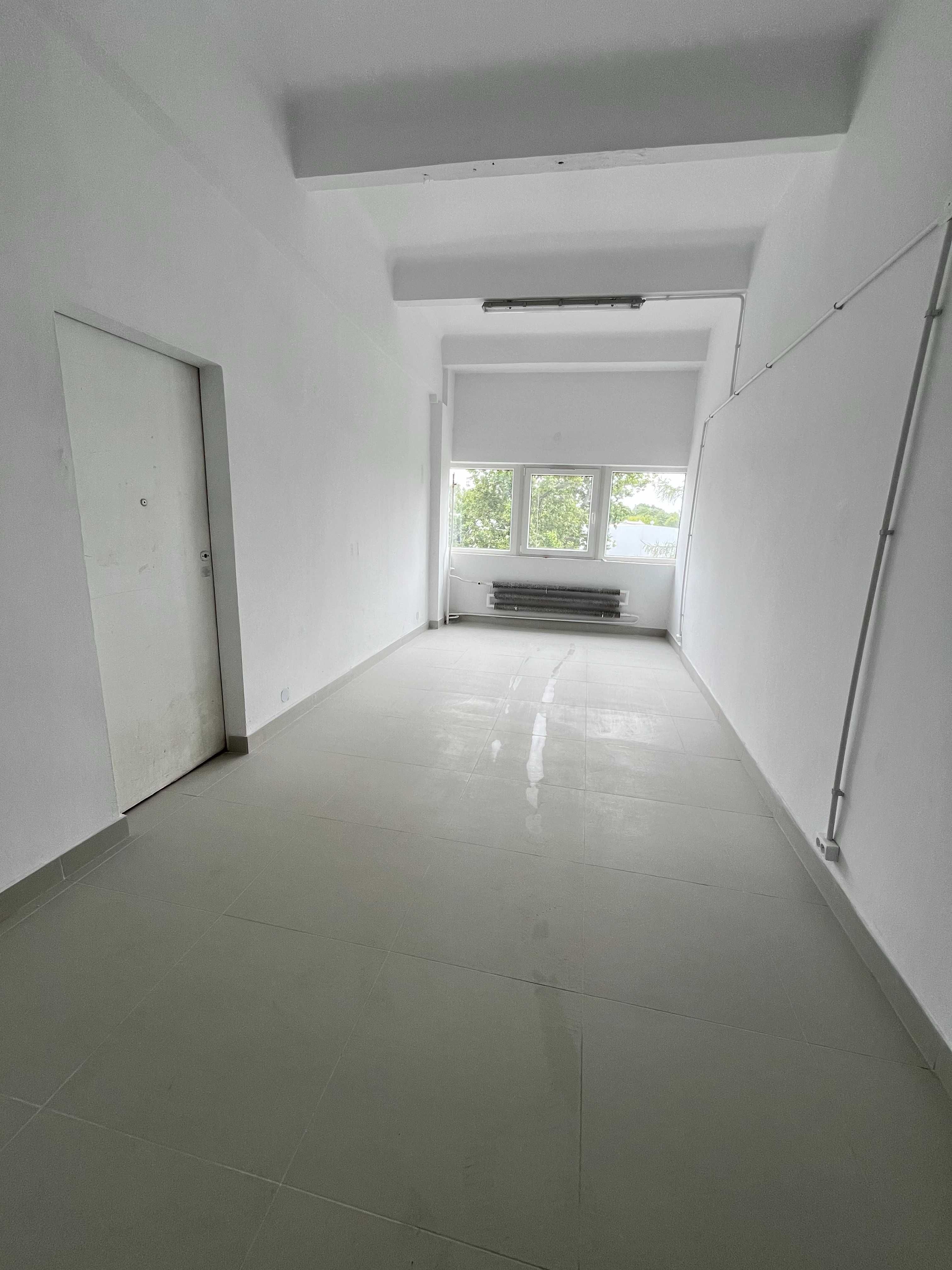Tani lokal biurowy magazynowy 17,22 m2, 3 piętro, Warszawa Targówek