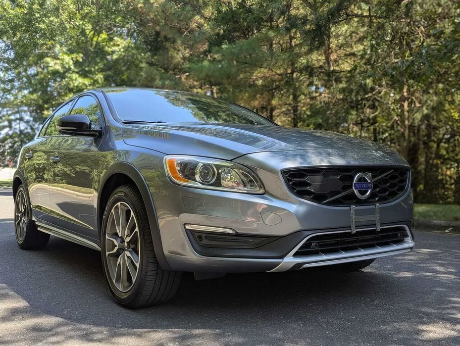 Volvo S60      2017