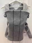 BabyBjorn Baby Carrier Mini 3D Jersey | Jasny Szary | gratis