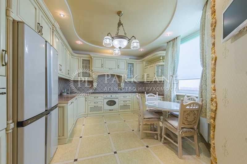 Лікоград.Рудницького,Здановськоі.Квартира з новим авторським ремонтом!