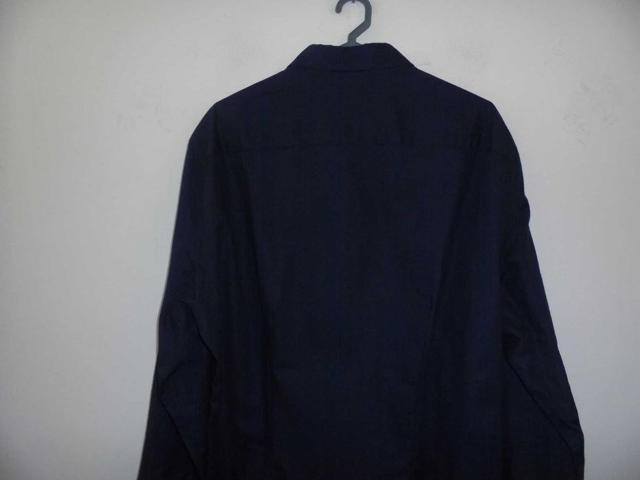 camisa de homem da marca MNG