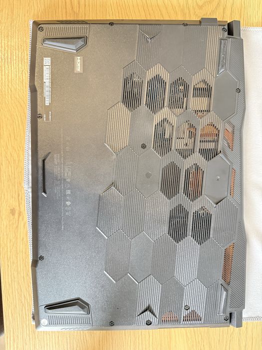 Laptop Gamingowy MSI GF76 i7-11800H/16GB/512 RTX3050Ti 144Hz 17,3”