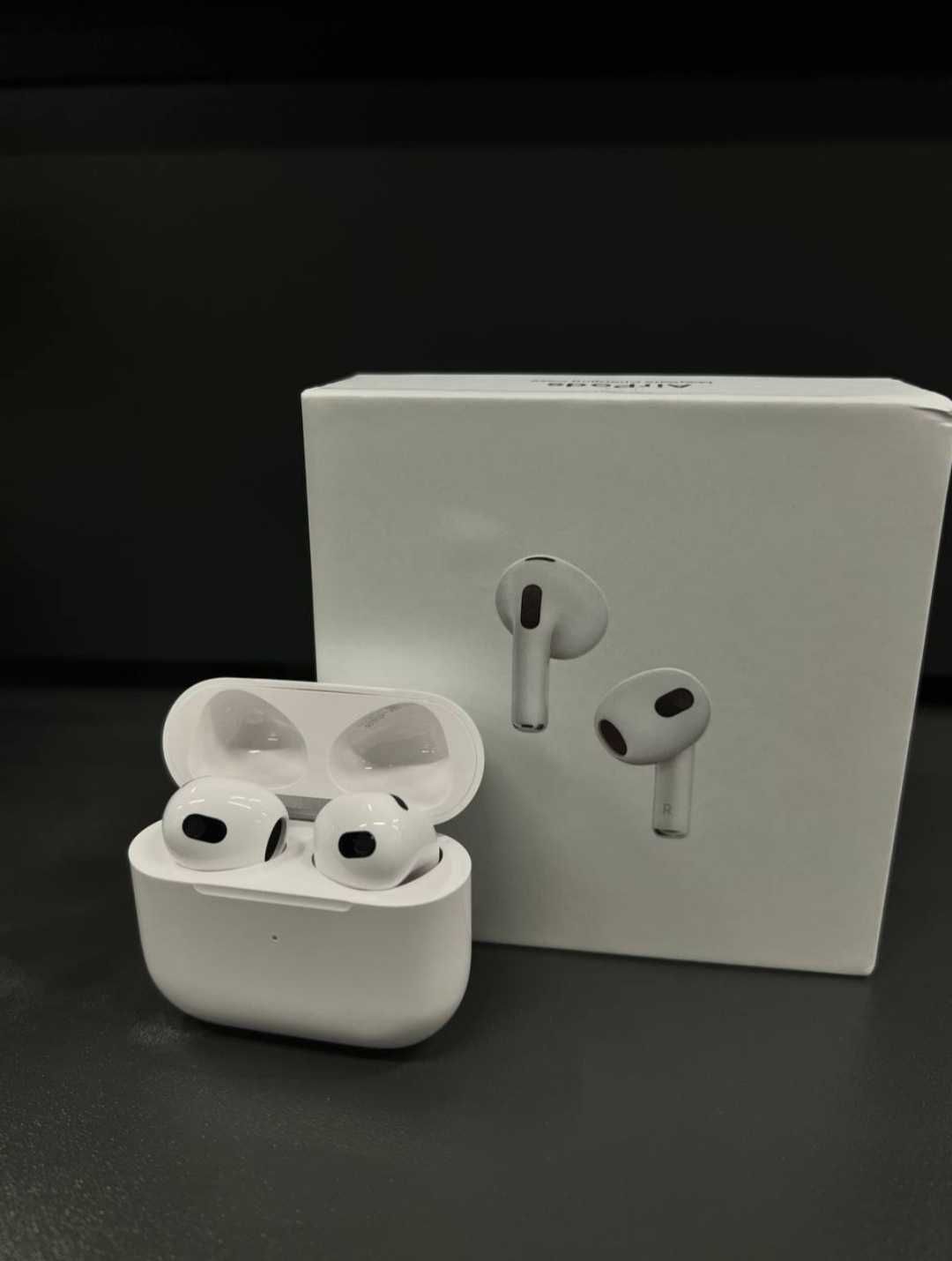 Навушники Apple Airpods 3