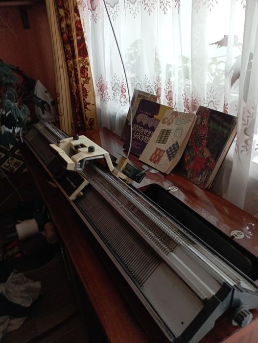 Вязальная машинка Украинка-2