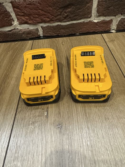 Аккумулятор DeWalt powerstack dcbp034  1.7Ah