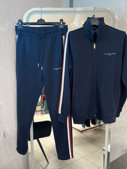 Чоловічий спортивний костюм Tommy Hilfiger