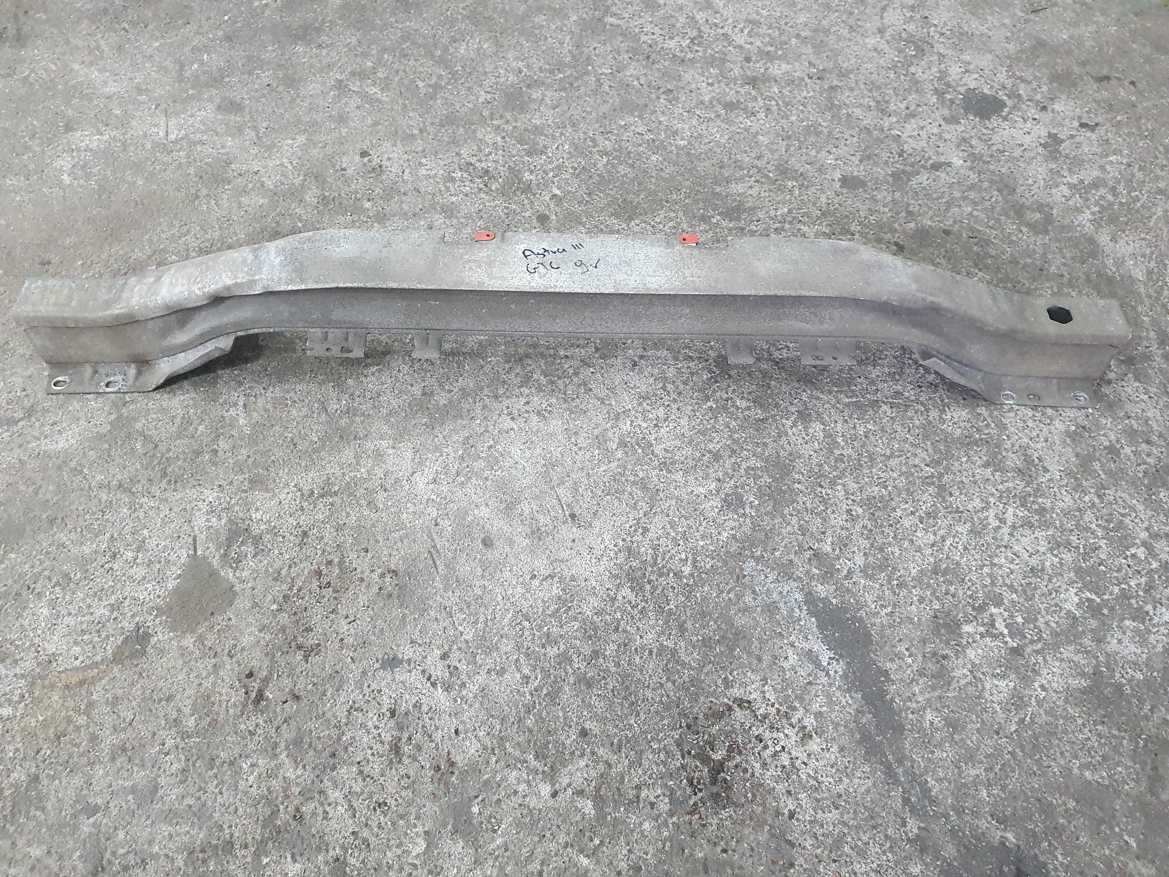 Belka pod zderzak tył tylny Opel Astra H 3 III gtc 3 drzwi