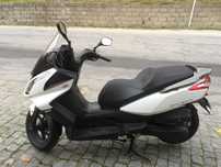 Mota scooter 125 branco