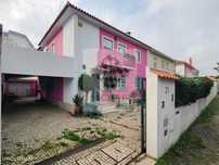 Esplêndida moradia T6 no Bairro da Encarnação - Lisboa