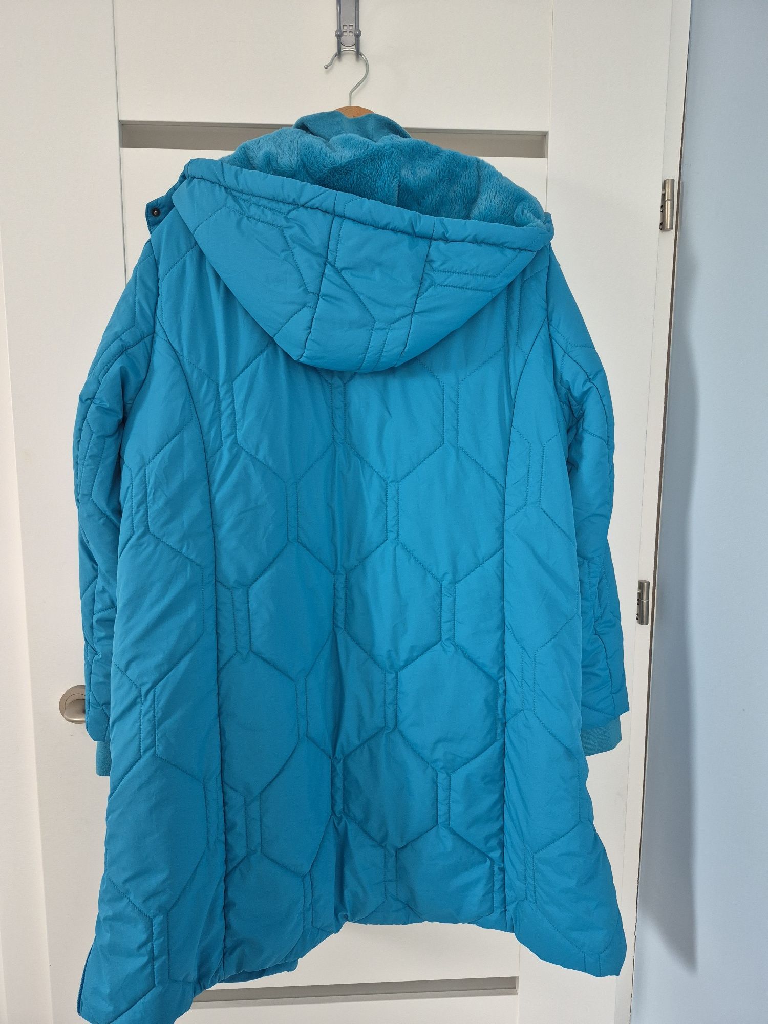Kurtka zimowa 48/50