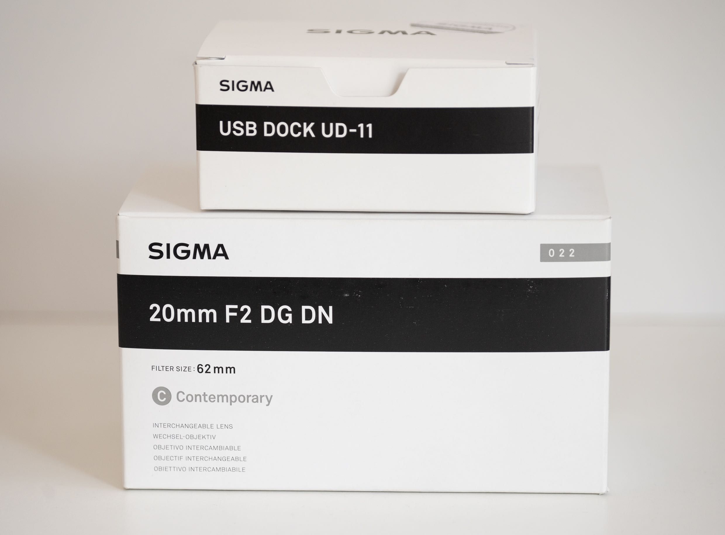 Sigma 20mm f/2 DG DN Contemporary + Sigma UD-11 Dock - Leica L - Novas