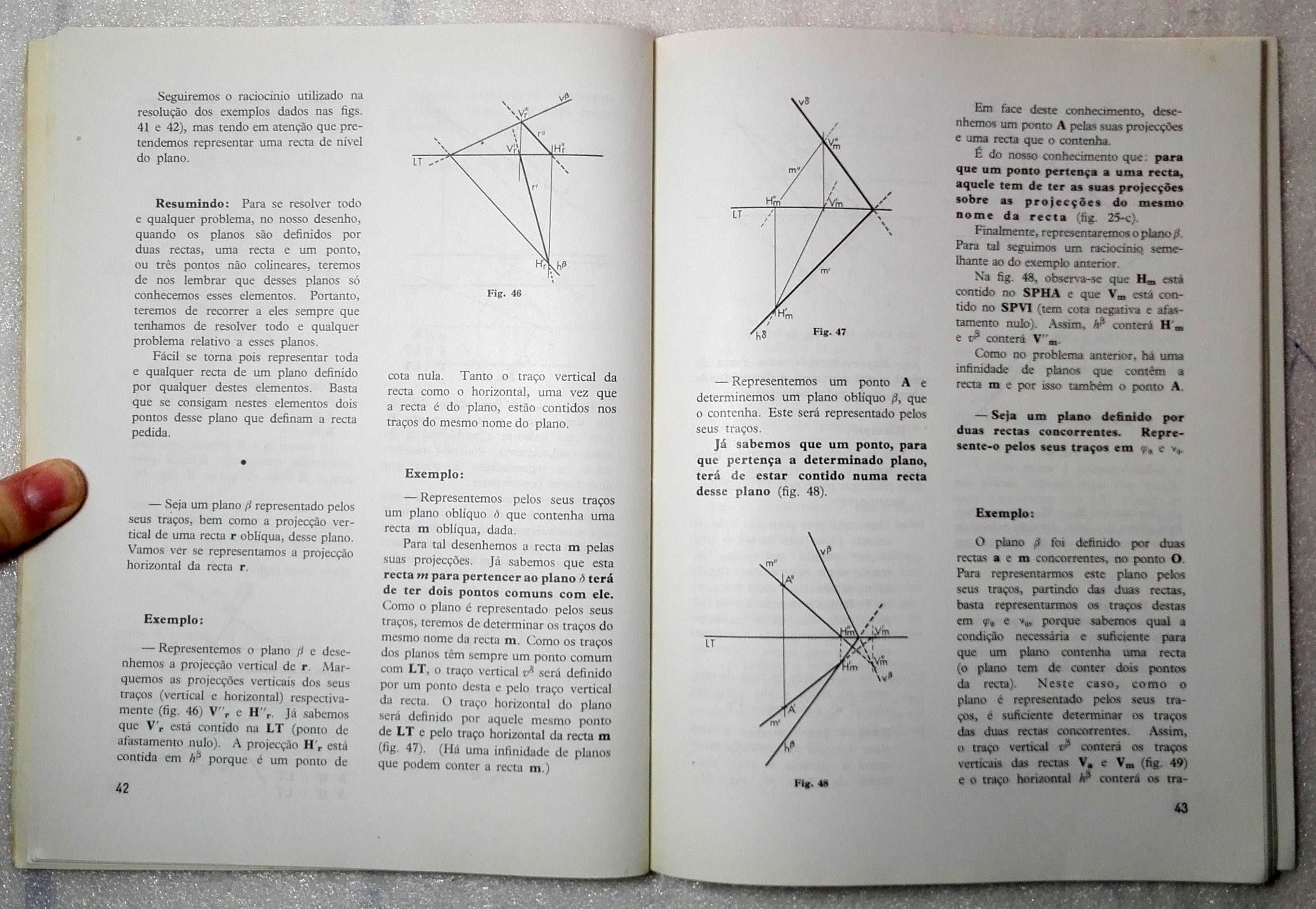 Livro Desenho Geometria Descritiva - 10º ano