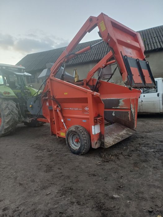 Scielarka wycinak   kuhn mixtor 4050