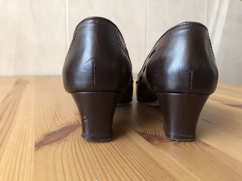 Sapatos Senhora n. 36