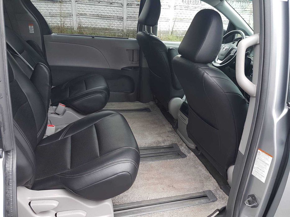 Toyota Sienna 2015год PRESTIGE