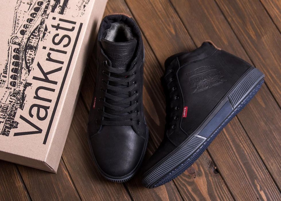 ТОП. Мужские зимние ботинки Levis Classic из натуральной кожи черные