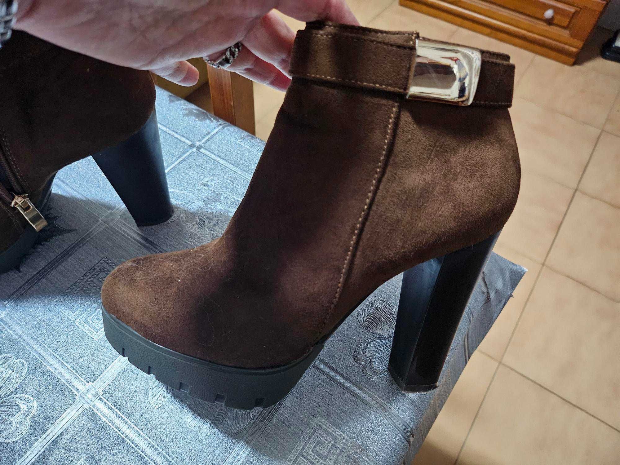 Botas como novas
