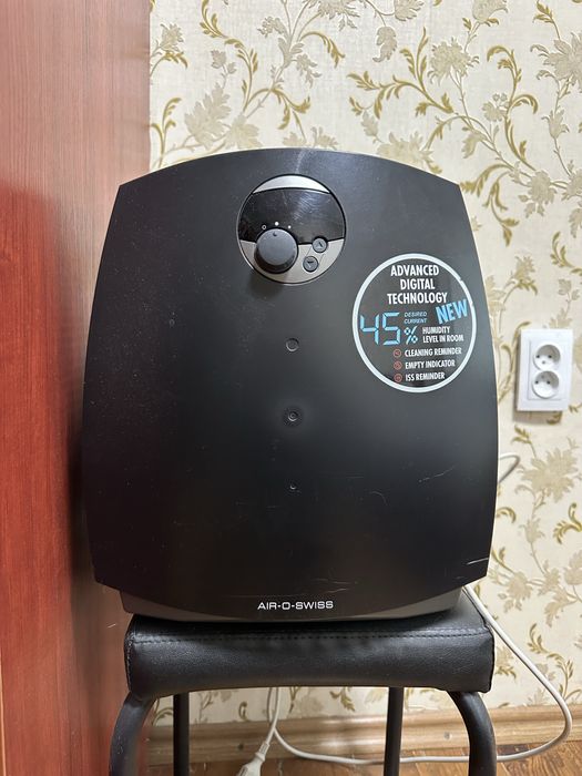 Увлажнитель Зволожувач-очищувач повітря Boneco Air-O-Swiss 2055D