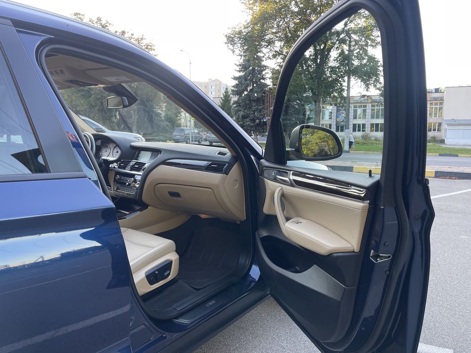 Продам BMW X3 x-Drive в максималній комплектації!