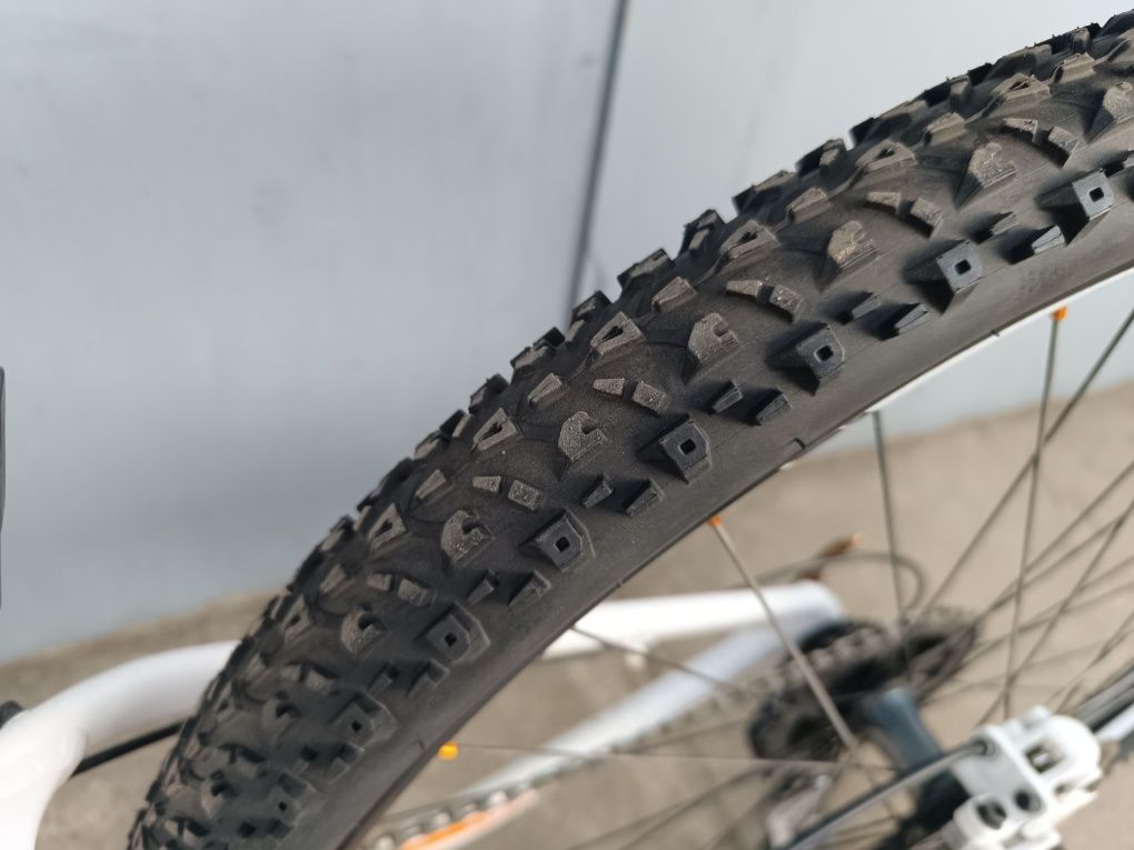 Велосипед Specialized Myka 29 S