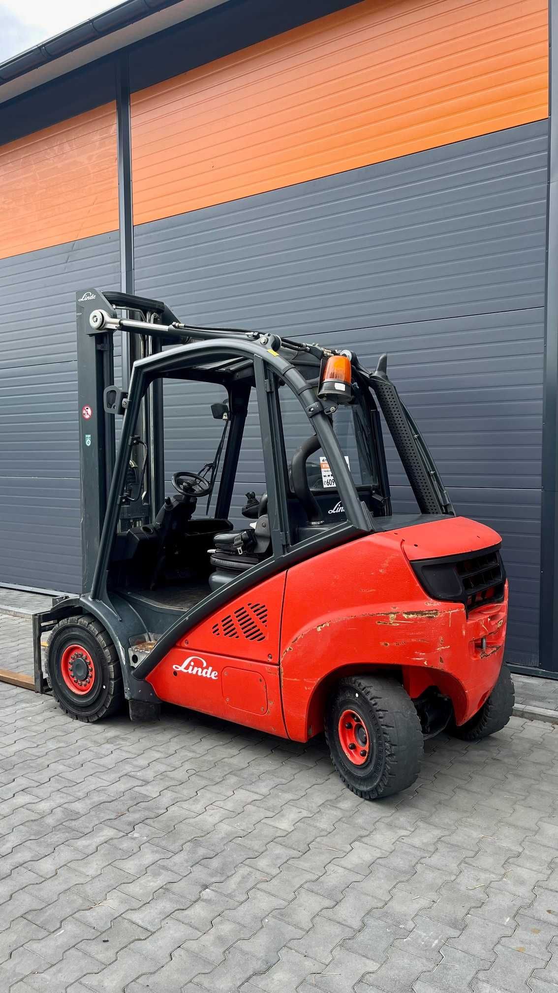 Wózek widłowy LINDE  H 30 D  diesel  ROK 2010  triplex  przesuw ma UDT