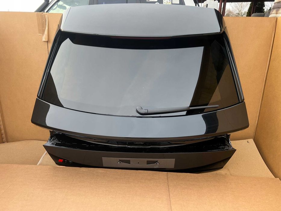 AUDI Q8 4M Бампер зад перед ауді ку8 запчастини розборка