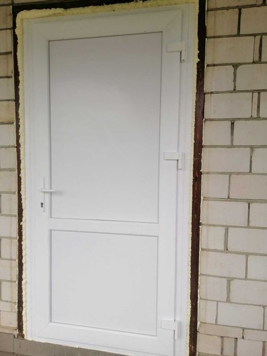 Пластикові вікна та двері Лубни металопластикові окна, двери