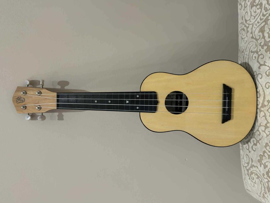 Ukulele Mahilele