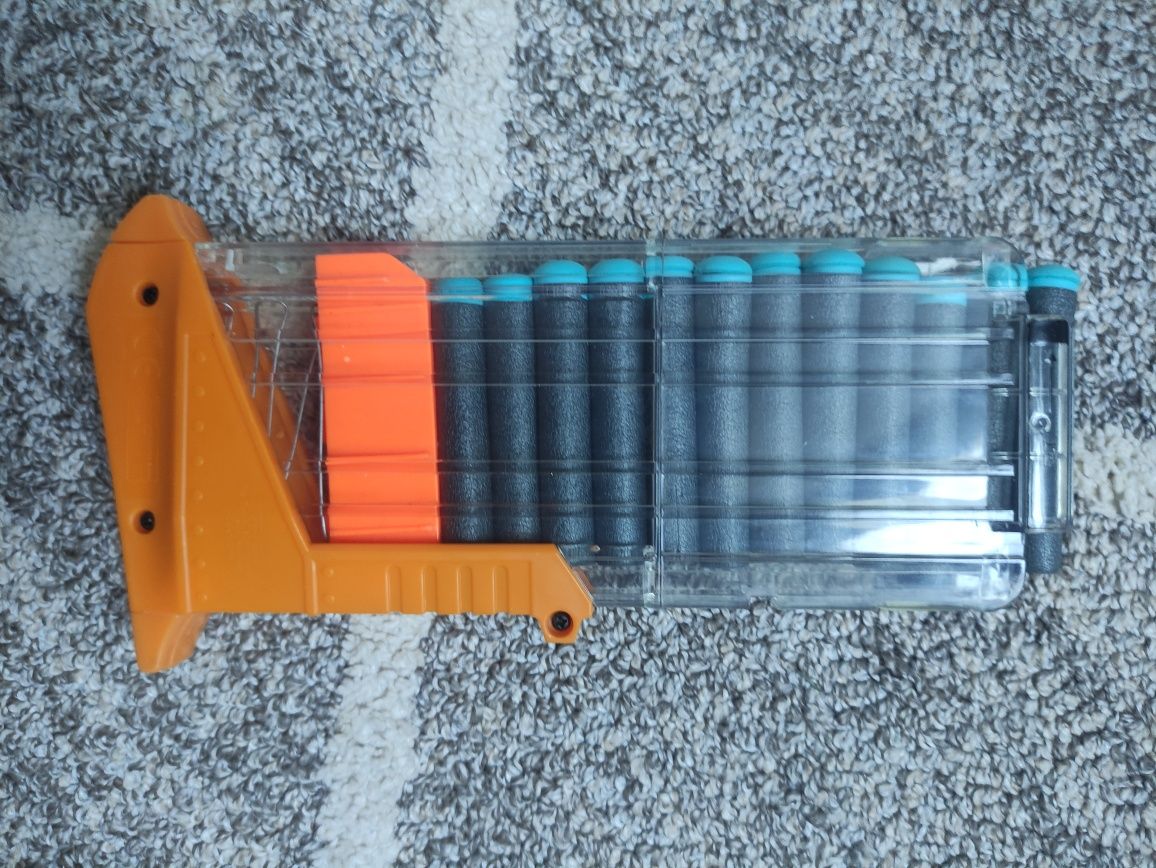 Zestaw pistolet NERF Styfe+ magazynki