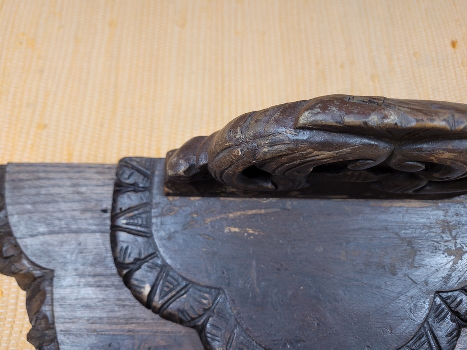 Peanha / Mísula em madeira 45 x 23,5 x 14