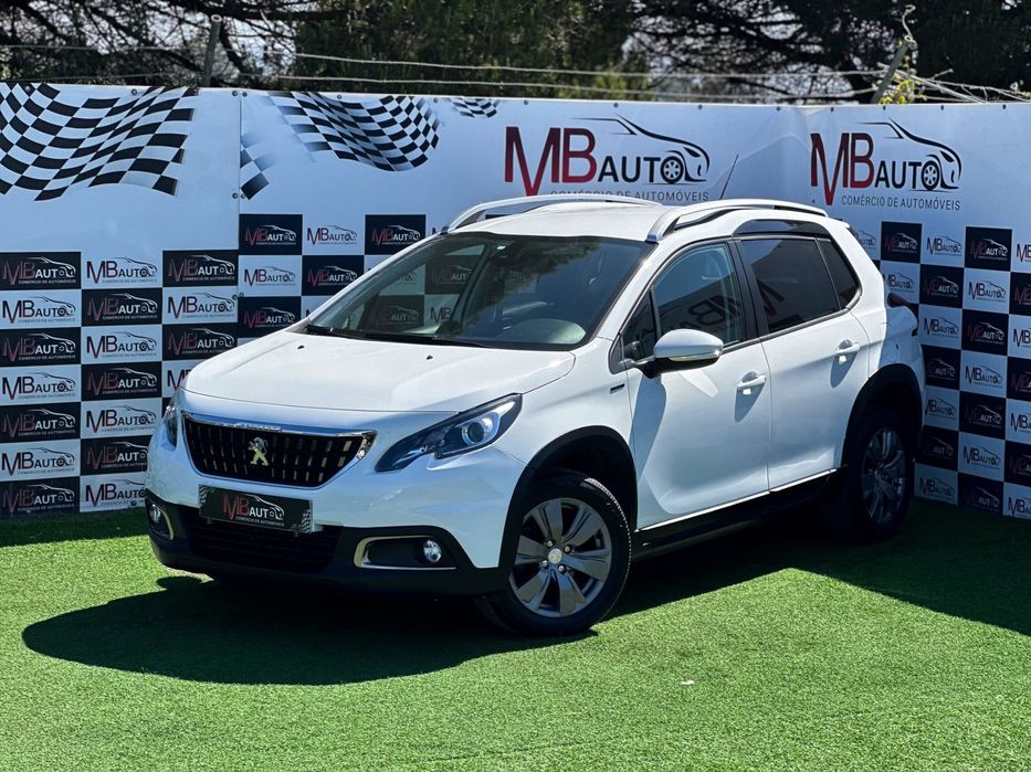 Peugeot 2008 1.2 PureTech Signature