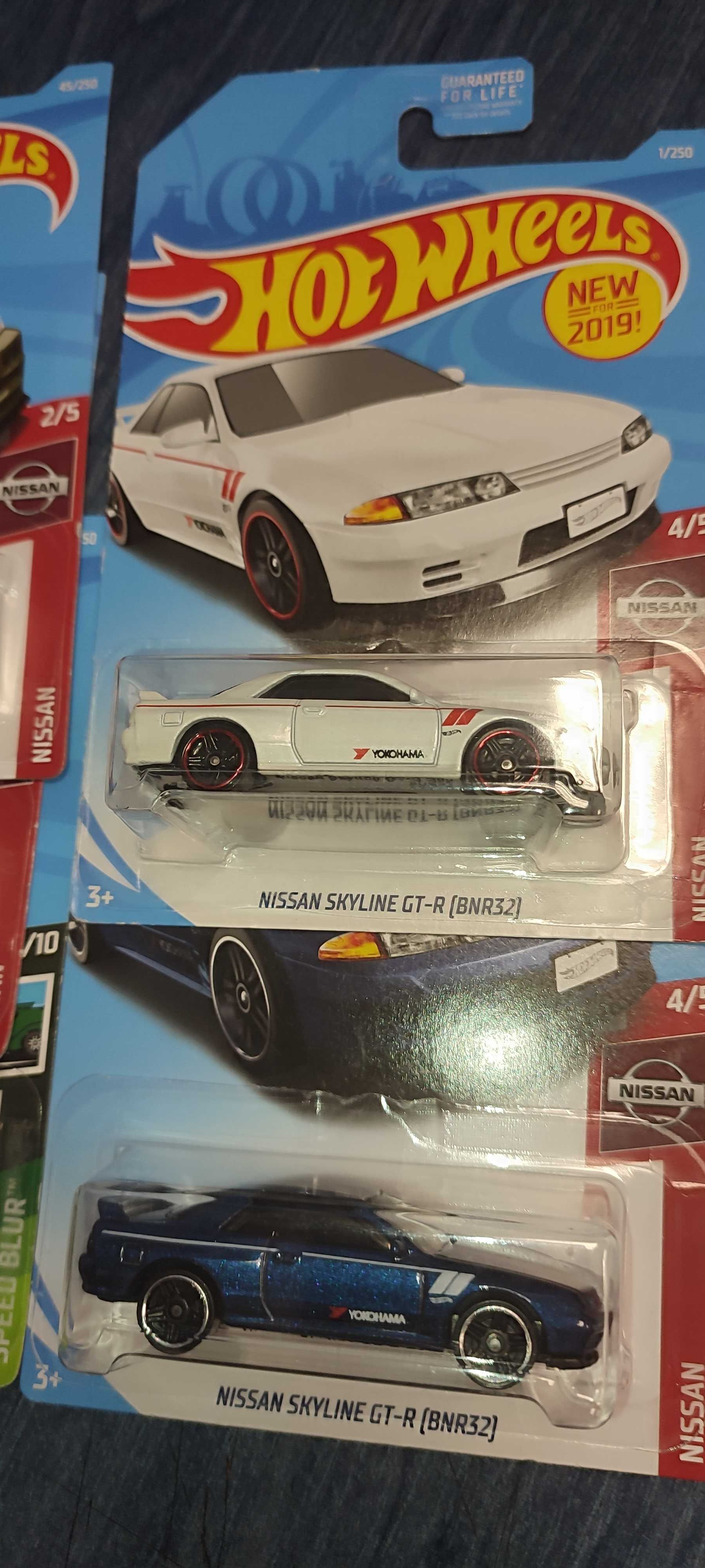 Hot wheels Nissan набір 7 штук