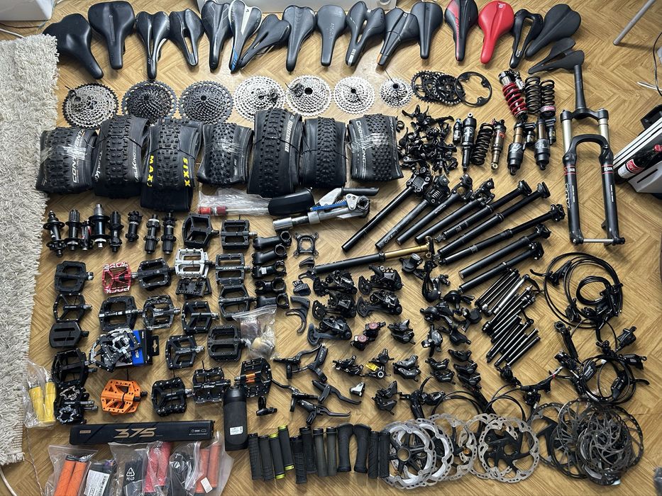 Разпродажа Ящика запчастей