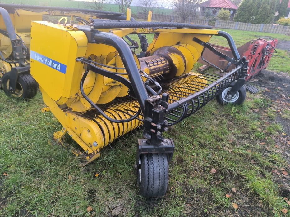 Heder podbieracz New Holland