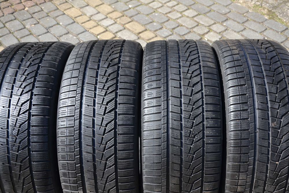 255/45R19 104V Hankook winter i*cept evo2 MOE Opony Zima Bez Napraw