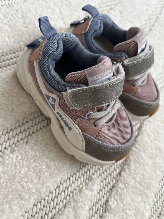 Кросівки для дівчинки Кроссовки для девочки