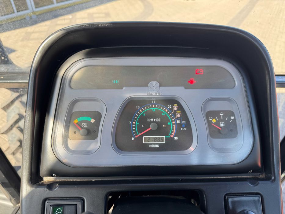 Трактор NEW HOLLAND TL5060,100 к.с., обслужений з документами