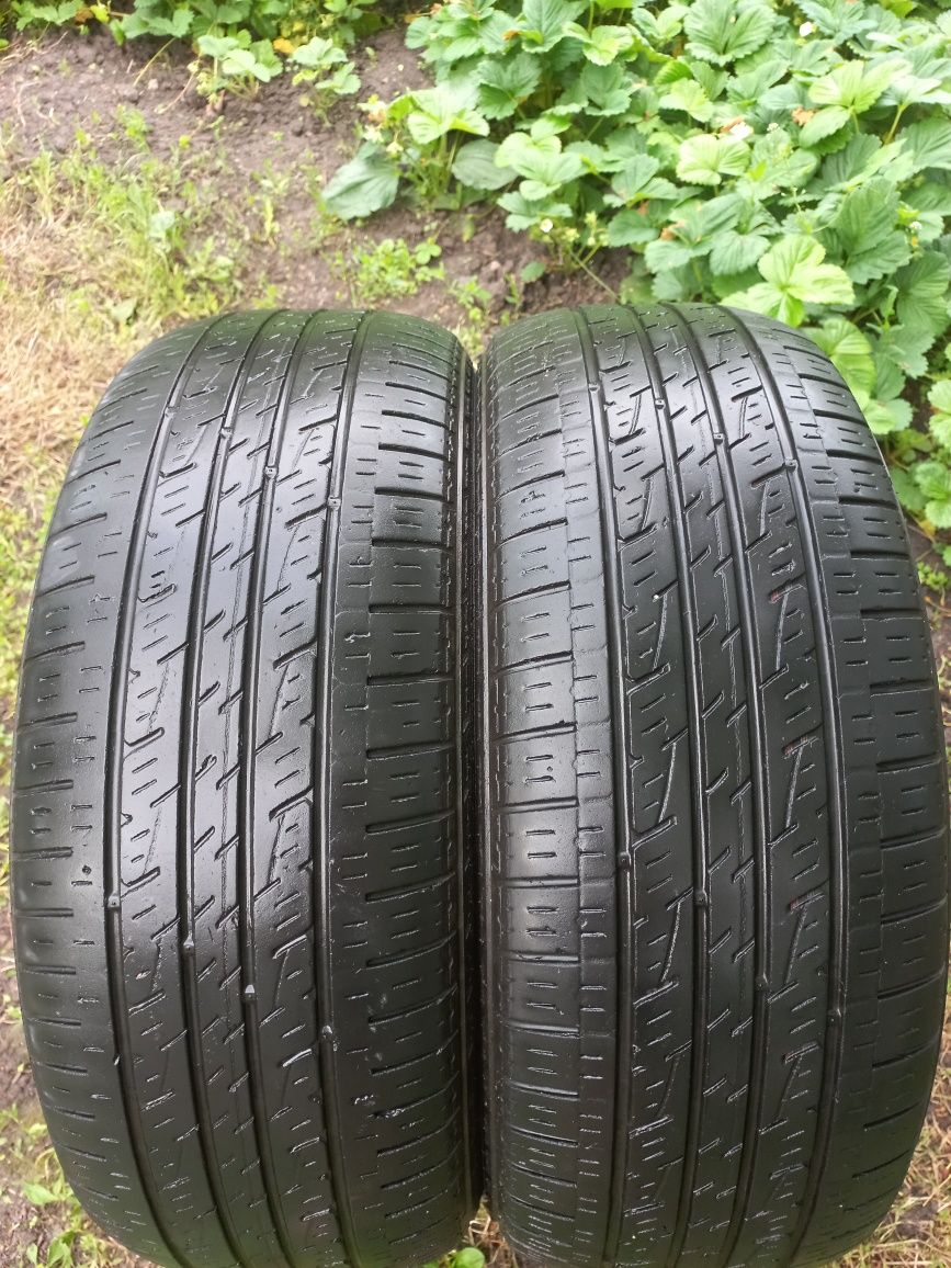 Продам 2 колеса Kumho Solus Kl 21.  Размер 225/60 R17