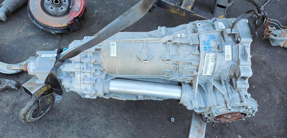 AUDI A8 D4 14r 3.0 TFSI V6 245kW SKRZYNIA BIEGÓW NCJ