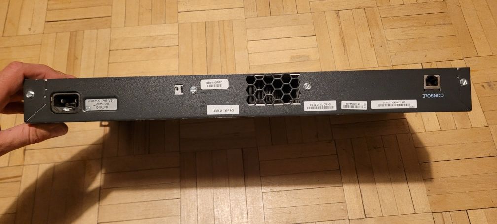 Cisco WS-C2960+24TC-S Switch