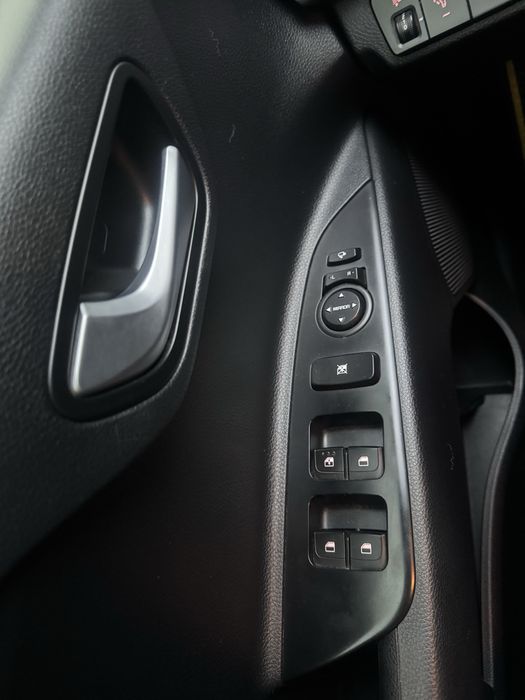 Продам Kia Stonic 2018