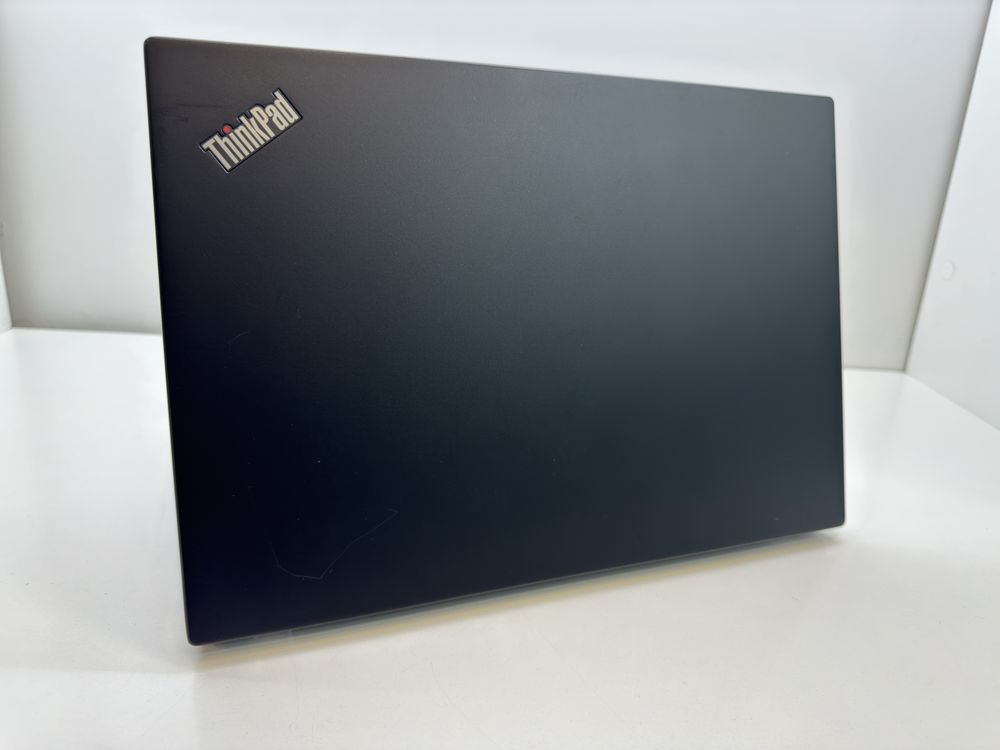 Lenovo ThinkPad X390 - i7-8665U/ 16GB/512ssd/13.3" FullHD IPS/W10 Pro