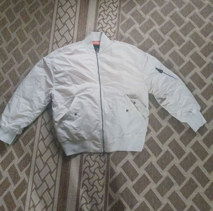 Бомбер H&M  по типу alpha industries