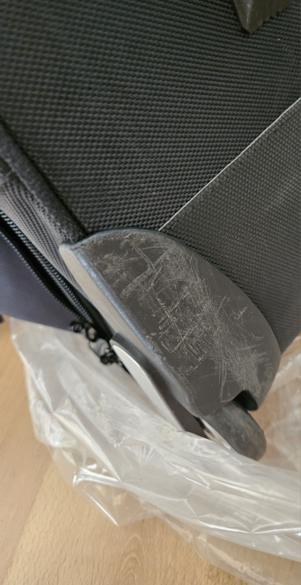 Wielka Torba Walizka Amazon Basics 135 litrów