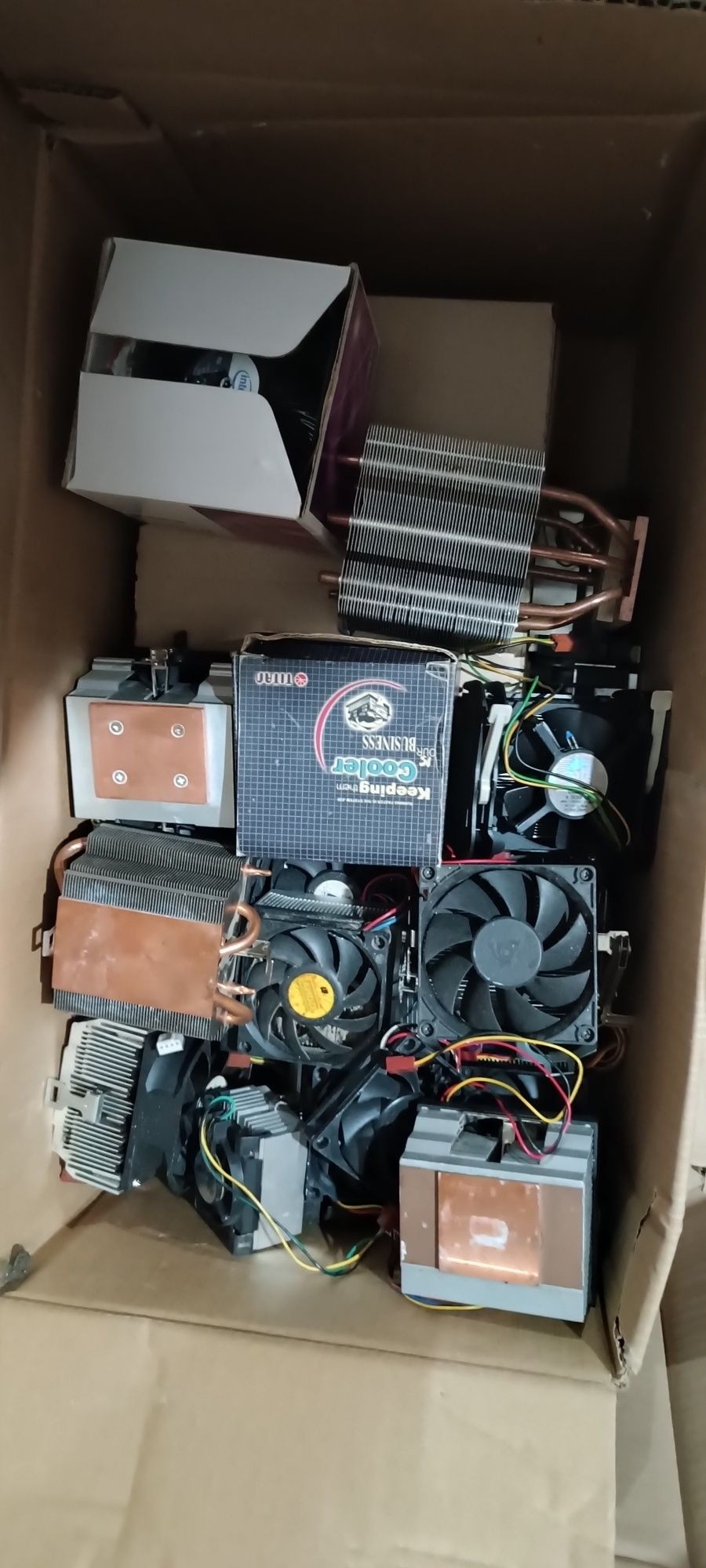 Система охолодження , радіатор Intel AMD