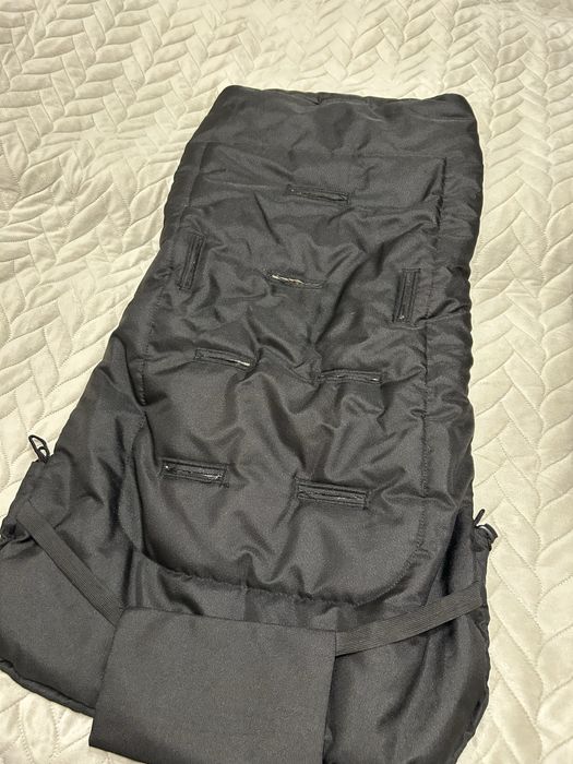 Теплий конверт з муфтою і рукавичками