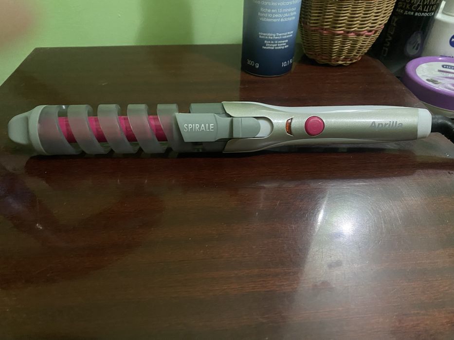 Стайлер,плойка  "Aprilla"