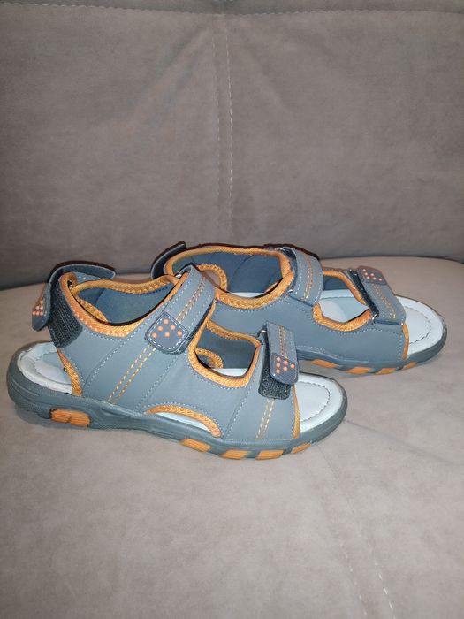 Босоніжки 34 розмір для хлопчика